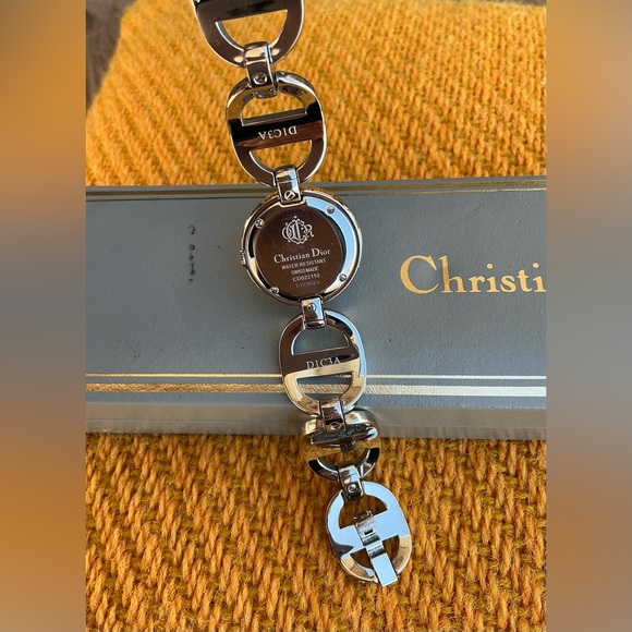 STUNNING❤️‍🔥Christian Dior DRESS watch ❤️‍🔥 - Picture 15 of 15